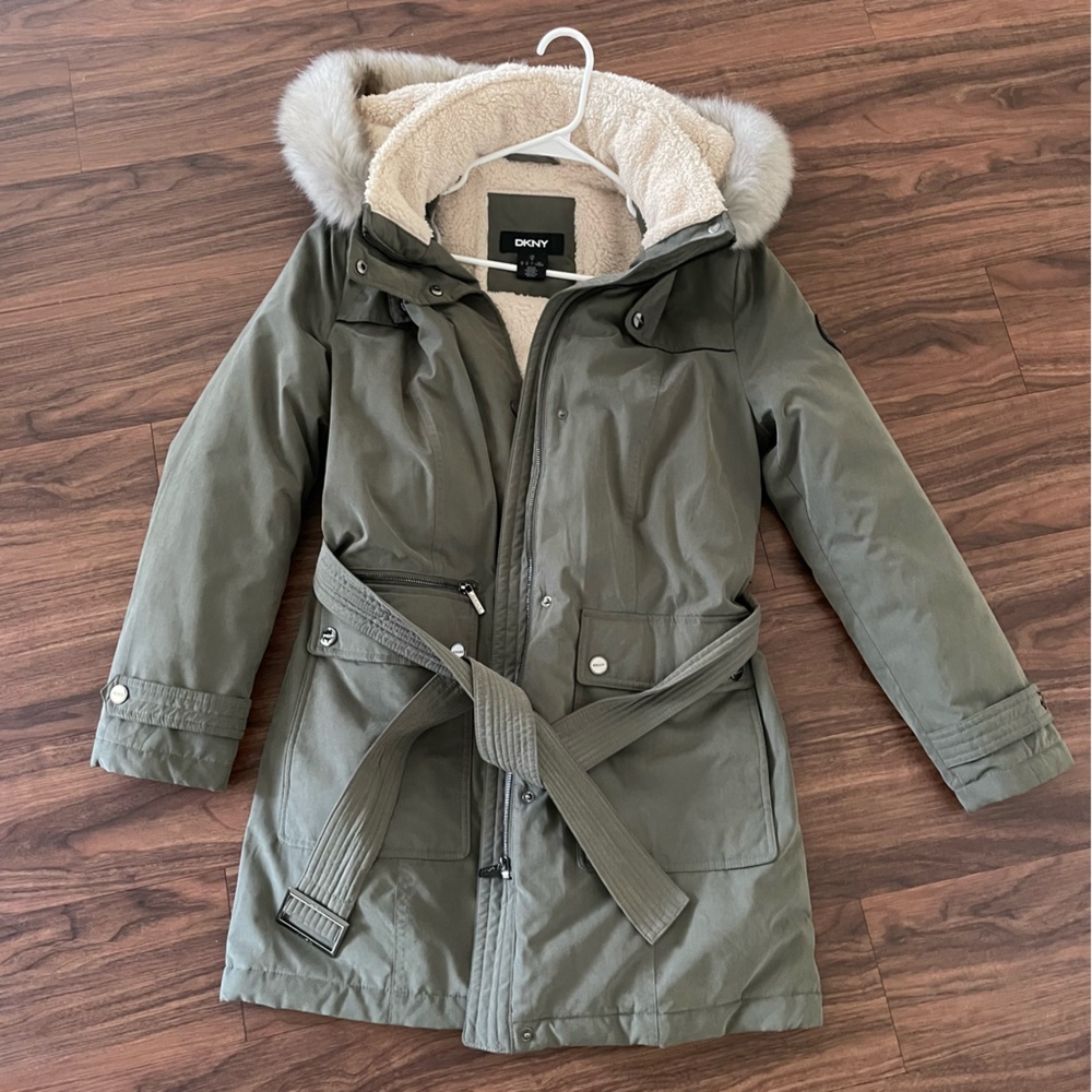 DKNY Parka Fur Trim Hooded, zippered Belted Warm Jacket